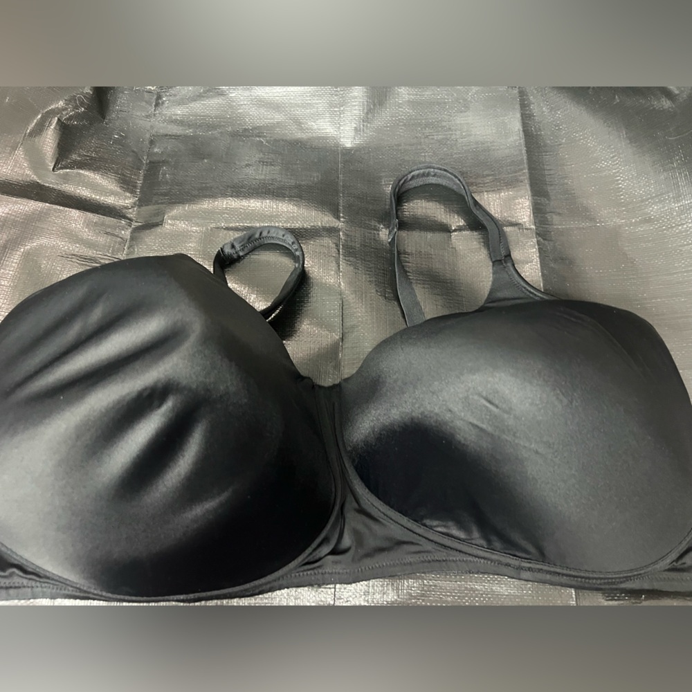 Leading Lady Black Full-Coverage Bra - Wireless